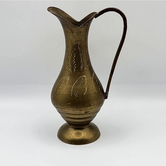 Vintage Brass Bud Vase India Hand Engraved  Design - Picture 1 of 7
